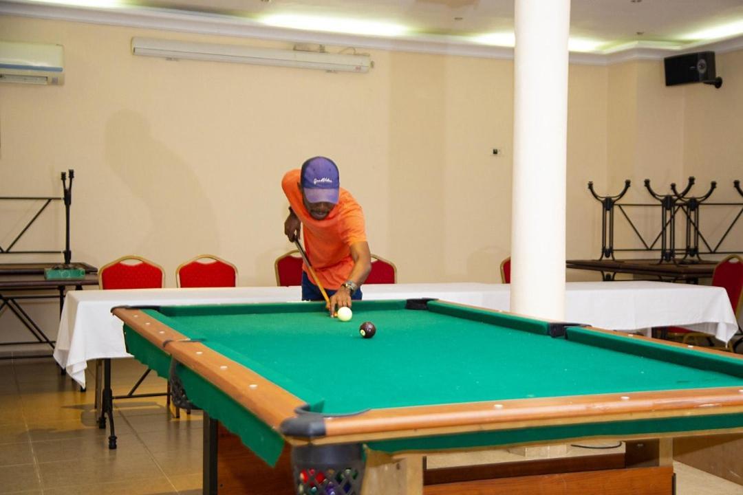 Cypa Hotel アビジャン エクステリア 写真