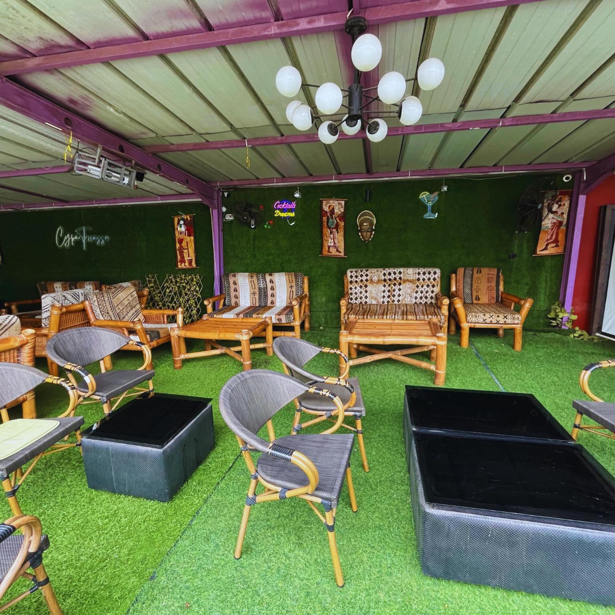 Cypa Hotel アビジャン エクステリア 写真